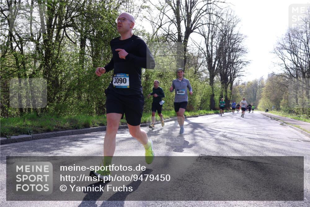 12.04.2026 - 45. Internationalen Wilhelmsburger Insellauf Yannick Fuchs http://msf.ph/oto/9479450 12.04.2026 10:30:06 Laufen  meine-sportfotos.de
