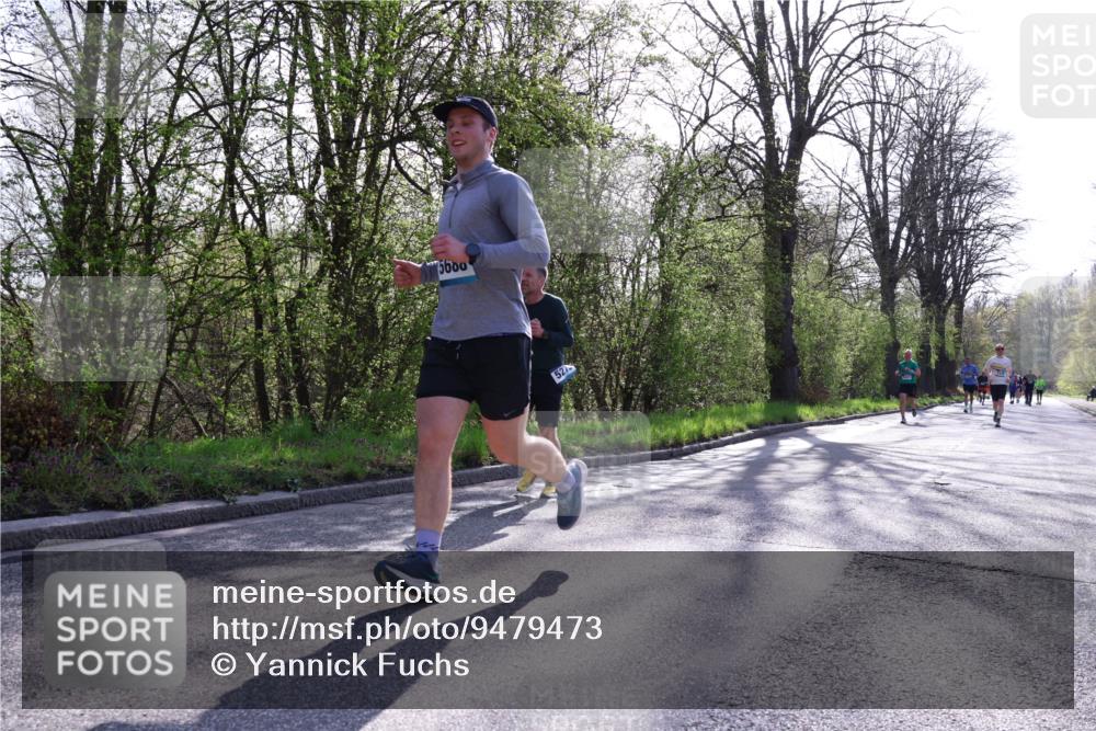 12.04.2026 - 45. Internationalen Wilhelmsburger Insellauf Yannick Fuchs http://msf.ph/oto/9479473 12.04.2026 10:30:07 Laufen  meine-sportfotos.de