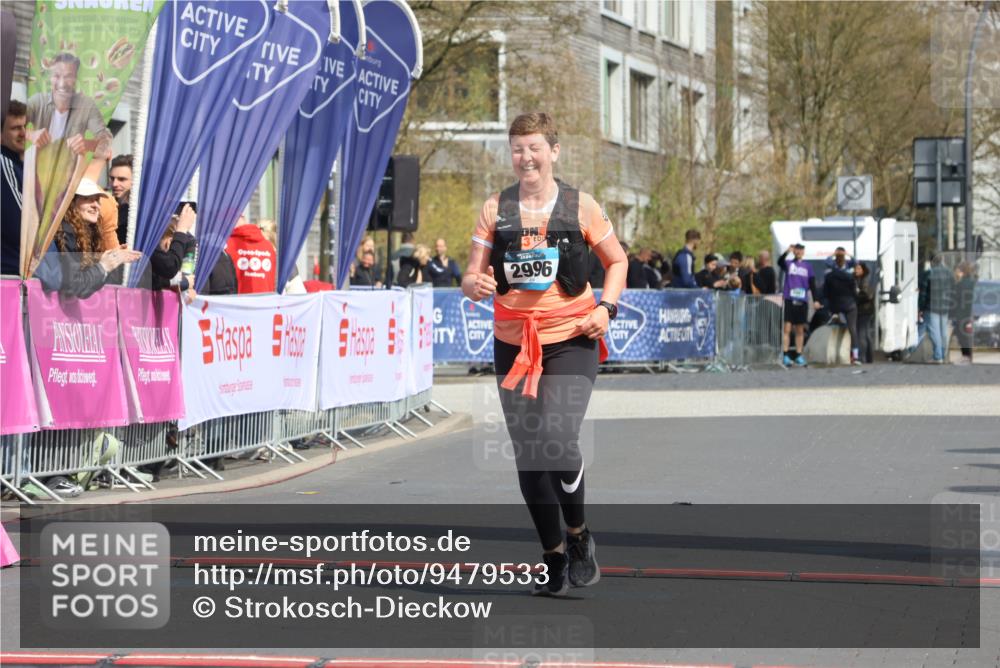 12.04.2026 - 45. Internationalen Wilhelmsburger Insellauf Strokosch-Dieckow http://msf.ph/oto/9479533 12.04.2026 11:47:28 Ziel 2996 meine-sportfotos.de