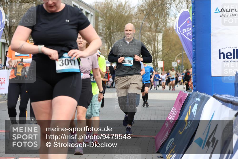 12.04.2026 - 45. Internationalen Wilhelmsburger Insellauf Strokosch-Dieckow http://msf.ph/oto/9479548 12.04.2026 12:59:36 Ziel 3017, 5111, 5124, 5644, 5718, 2082, 4741, 5191, 4287, 5219, 2068, 3246, 4035, 5244, 4128 meine-sportfotos.de