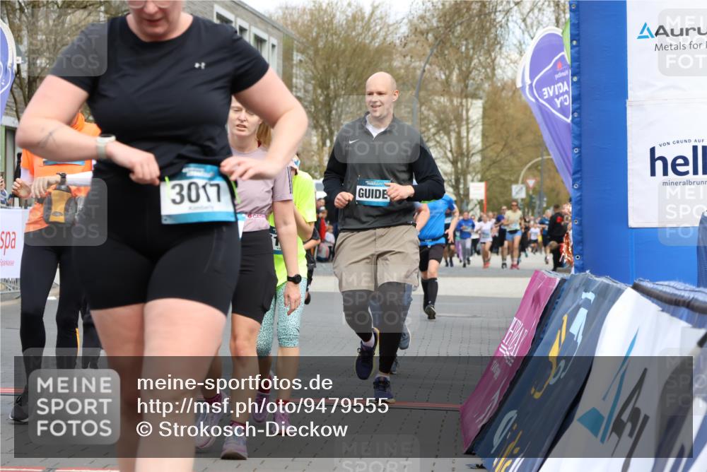 12.04.2026 - 45. Internationalen Wilhelmsburger Insellauf Strokosch-Dieckow http://msf.ph/oto/9479555 12.04.2026 12:59:36 Ziel 3017, 5111, 5124, 5644, 5718, 2082, 4741, 5191, 4287, 5219, 2068, 3246, 4035, 5244, 4128 meine-sportfotos.de