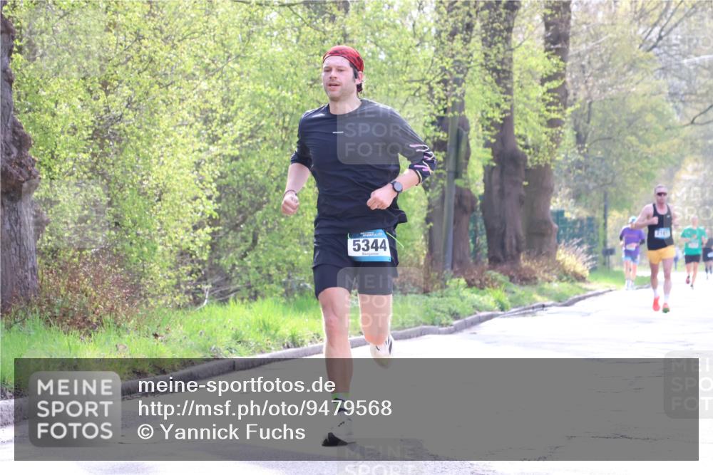 12.04.2026 - 45. Internationalen Wilhelmsburger Insellauf Yannick Fuchs http://msf.ph/oto/9479568 12.04.2026 10:17:55 Laufen 5344 meine-sportfotos.de