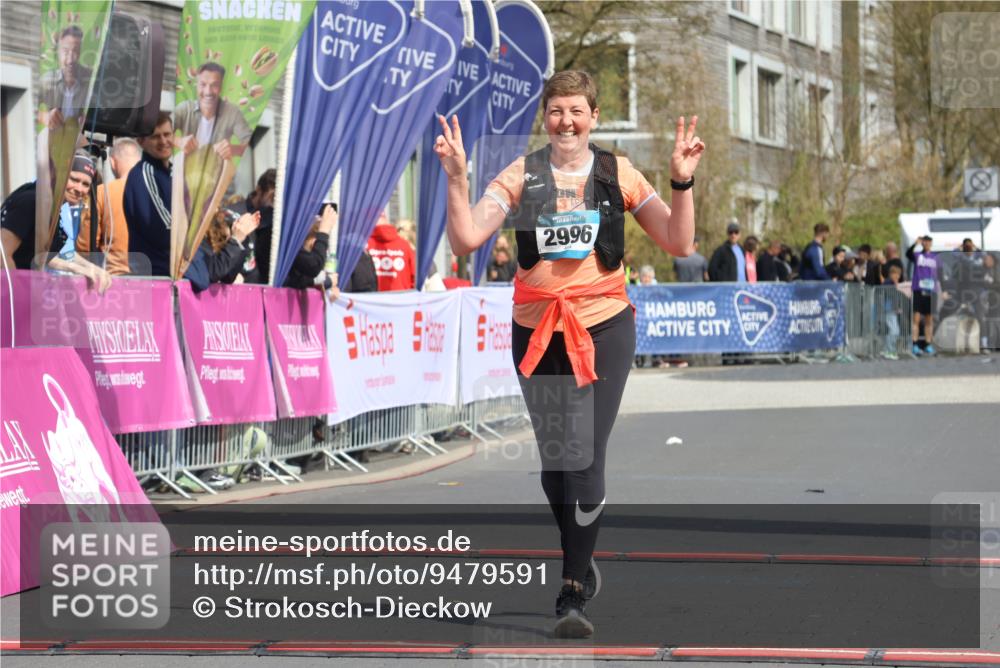 12.04.2026 - 45. Internationalen Wilhelmsburger Insellauf Strokosch-Dieckow http://msf.ph/oto/9479591 12.04.2026 11:47:29 Ziel 2996 meine-sportfotos.de