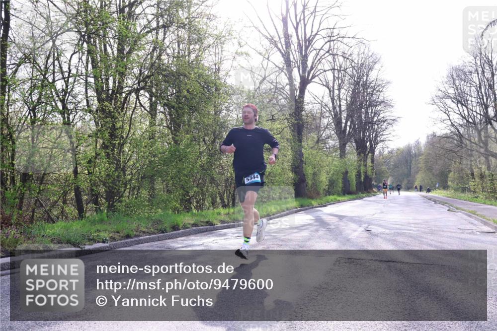 12.04.2026 - 45. Internationalen Wilhelmsburger Insellauf Yannick Fuchs http://msf.ph/oto/9479600 12.04.2026 10:17:58 Laufen 5344 meine-sportfotos.de