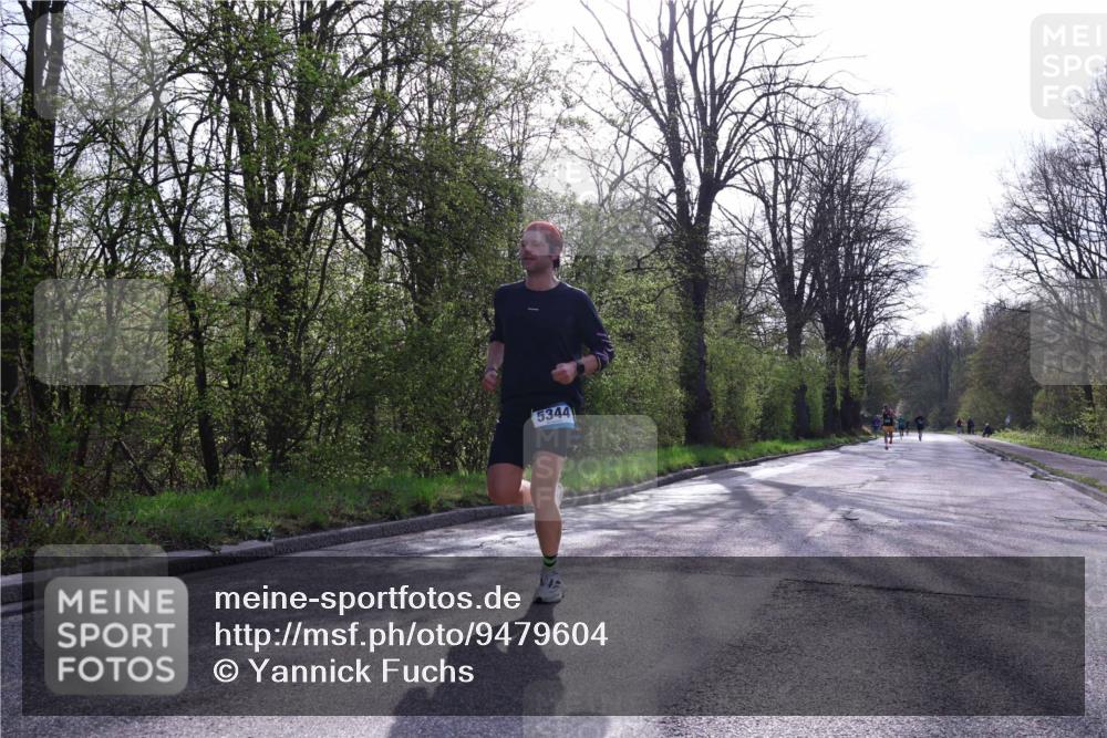 12.04.2026 - 45. Internationalen Wilhelmsburger Insellauf Yannick Fuchs http://msf.ph/oto/9479604 12.04.2026 10:17:58 Laufen 5344 meine-sportfotos.de