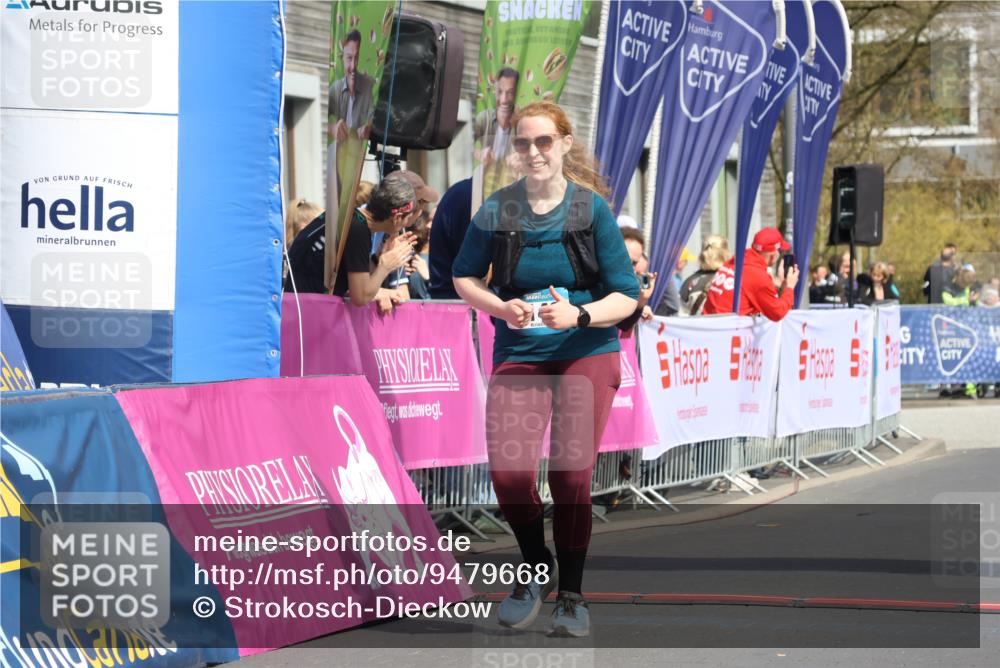 12.04.2026 - 45. Internationalen Wilhelmsburger Insellauf Strokosch-Dieckow http://msf.ph/oto/9479668 12.04.2026 11:47:54 Ziel 3148 meine-sportfotos.de