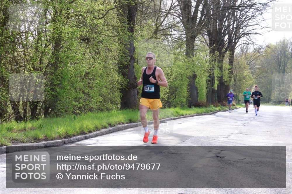 12.04.2026 - 45. Internationalen Wilhelmsburger Insellauf Yannick Fuchs http://msf.ph/oto/9479677 12.04.2026 10:18:05 Laufen 2181 meine-sportfotos.de