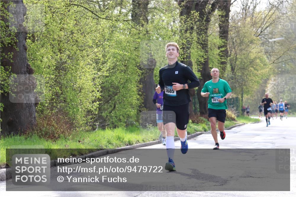 12.04.2026 - 45. Internationalen Wilhelmsburger Insellauf Yannick Fuchs http://msf.ph/oto/9479722 12.04.2026 10:18:09 Laufen 5685, 381 meine-sportfotos.de
