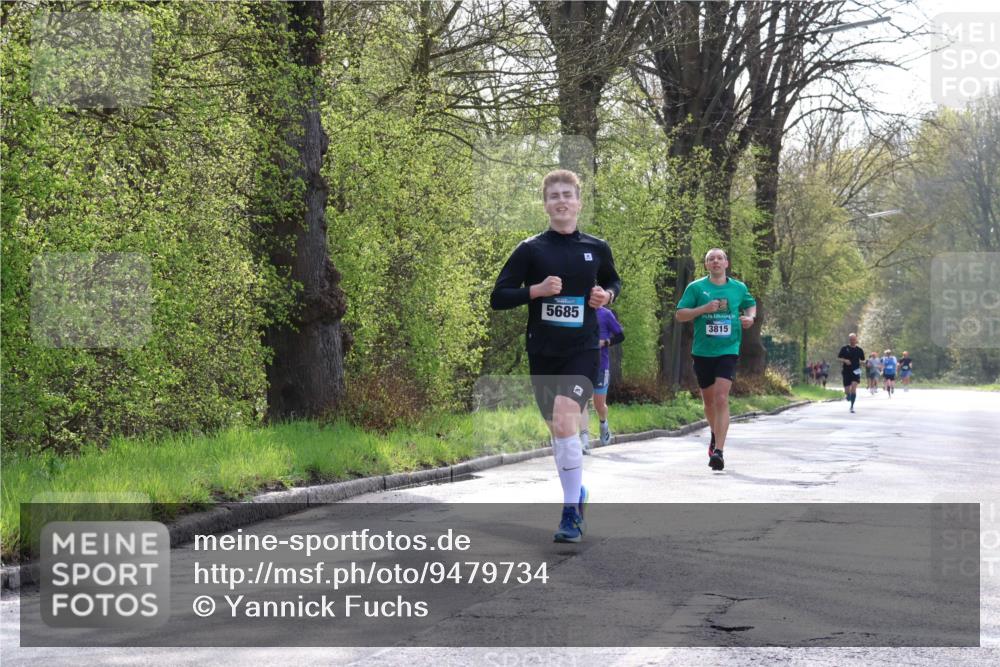 12.04.2026 - 45. Internationalen Wilhelmsburger Insellauf Yannick Fuchs http://msf.ph/oto/9479734 12.04.2026 10:18:10 Laufen 5685, 3815 meine-sportfotos.de