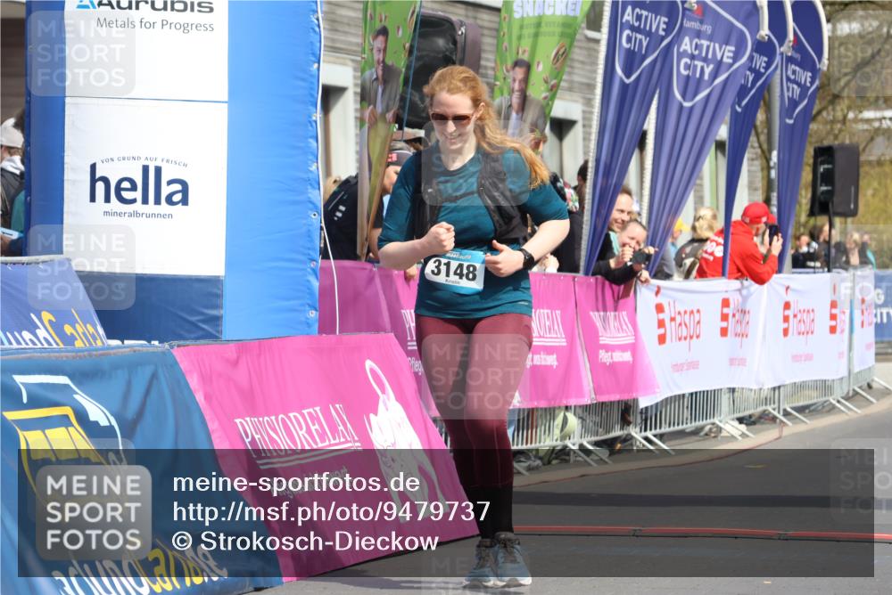12.04.2026 - 45. Internationalen Wilhelmsburger Insellauf Strokosch-Dieckow http://msf.ph/oto/9479737 12.04.2026 11:47:55 Ziel 3148 meine-sportfotos.de