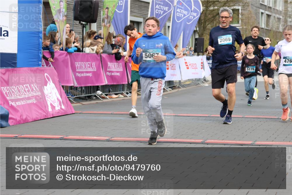 12.04.2026 - 45. Internationalen Wilhelmsburger Insellauf Strokosch-Dieckow http://msf.ph/oto/9479760 12.04.2026 12:59:51 Ziel 4187, 5067, 2069, 4761, 5179, 3192, 5635, 4917, 4171, 4170 meine-sportfotos.de