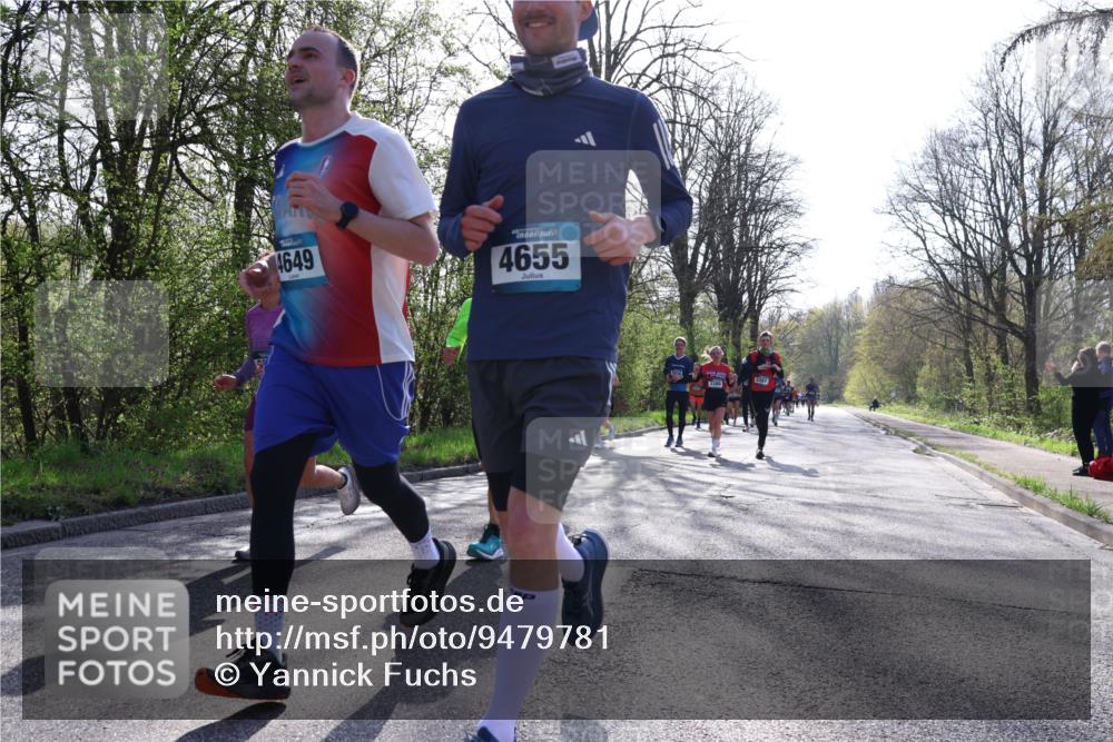 12.04.2026 - 45. Internationalen Wilhelmsburger Insellauf Yannick Fuchs http://msf.ph/oto/9479781 12.04.2026 10:30:23 Laufen  meine-sportfotos.de
