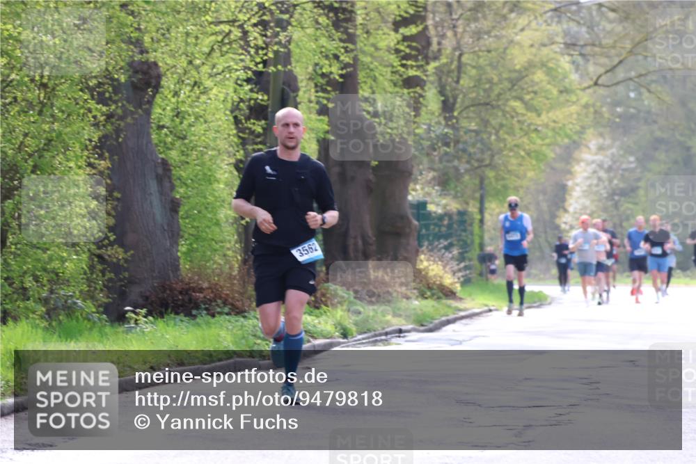 12.04.2026 - 45. Internationalen Wilhelmsburger Insellauf Yannick Fuchs http://msf.ph/oto/9479818 12.04.2026 10:18:20 Laufen 3562 meine-sportfotos.de
