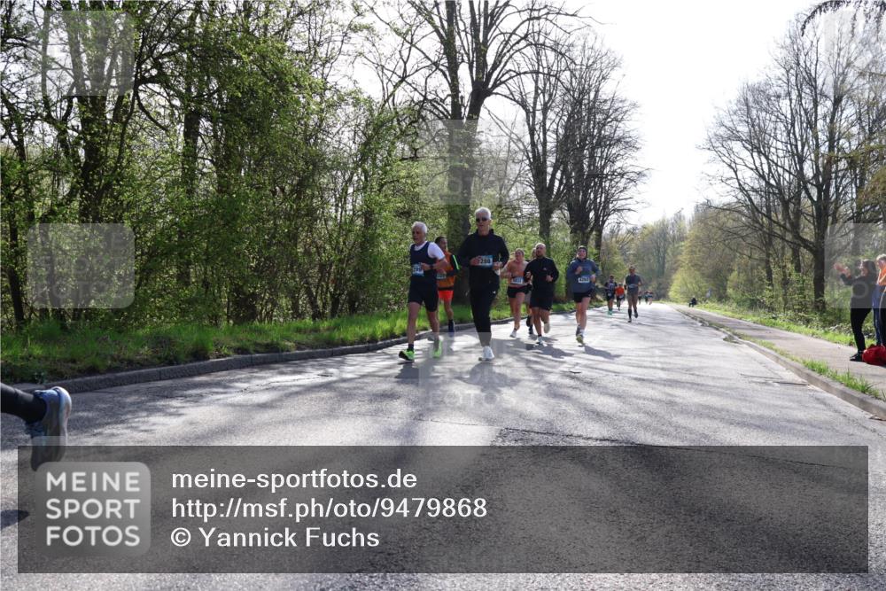 12.04.2026 - 45. Internationalen Wilhelmsburger Insellauf Yannick Fuchs http://msf.ph/oto/9479868 12.04.2026 10:30:27 Laufen  meine-sportfotos.de