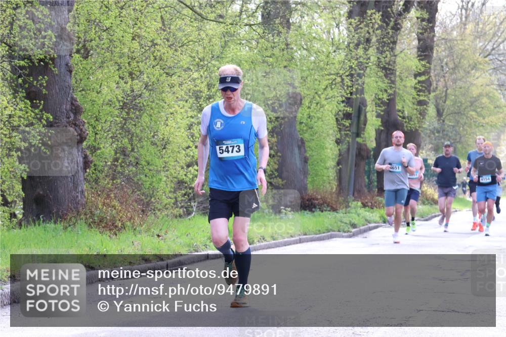 12.04.2026 - 45. Internationalen Wilhelmsburger Insellauf Yannick Fuchs http://msf.ph/oto/9479891 12.04.2026 10:18:34 Laufen 5473, 4651, 4154 meine-sportfotos.de
