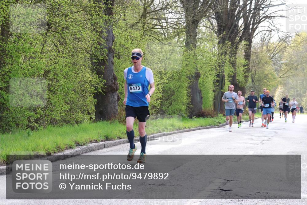 12.04.2026 - 45. Internationalen Wilhelmsburger Insellauf Yannick Fuchs http://msf.ph/oto/9479892 12.04.2026 10:18:35 Laufen 5473, 3651, 4831, 4154 meine-sportfotos.de
