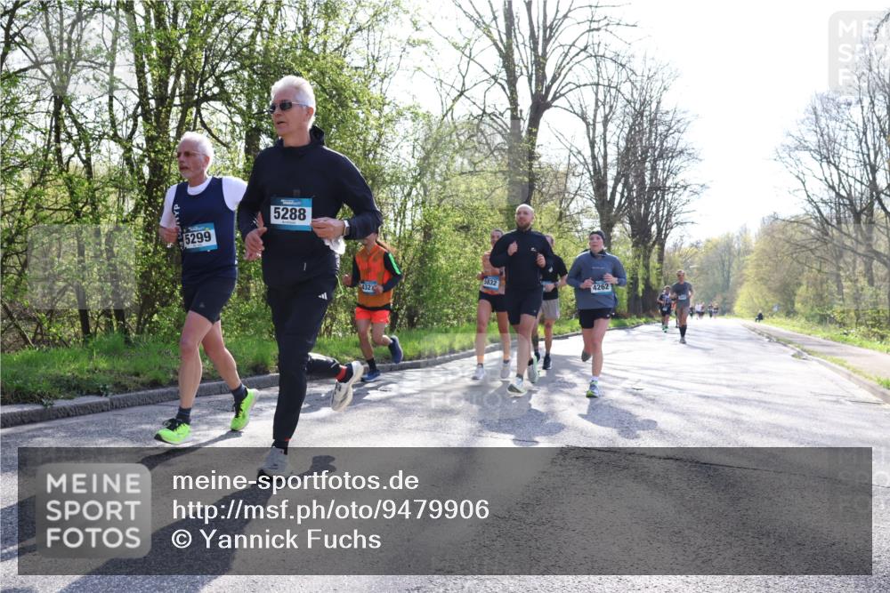 12.04.2026 - 45. Internationalen Wilhelmsburger Insellauf Yannick Fuchs http://msf.ph/oto/9479906 12.04.2026 10:30:29 Laufen  meine-sportfotos.de