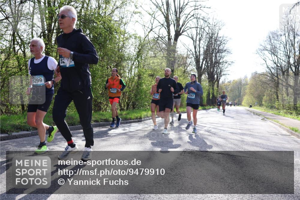 12.04.2026 - 45. Internationalen Wilhelmsburger Insellauf Yannick Fuchs http://msf.ph/oto/9479910 12.04.2026 10:30:29 Laufen  meine-sportfotos.de