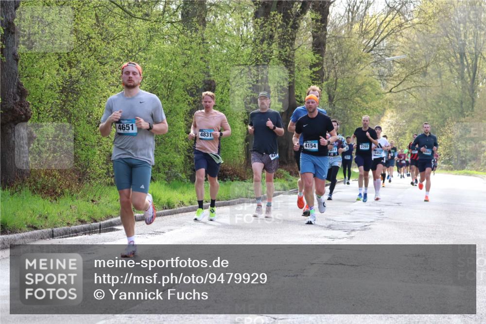 12.04.2026 - 45. Internationalen Wilhelmsburger Insellauf Yannick Fuchs http://msf.ph/oto/9479929 12.04.2026 10:18:39 Laufen 4651, 4831, 425, 4154, 14, 2075, 2265, 5452, 4883 meine-sportfotos.de