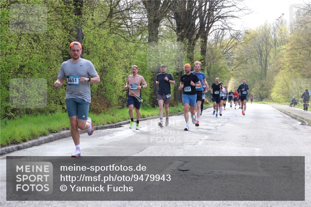 12.04.2026 - 45. Internationalen Wilhelmsburger Insellauf Yannick Fuchs http://msf.ph/oto/9479943 12.04.2026 10:18:41 Laufen 4651, 4831, 4154, 429, 2265, 4887 meine-sportfotos.de