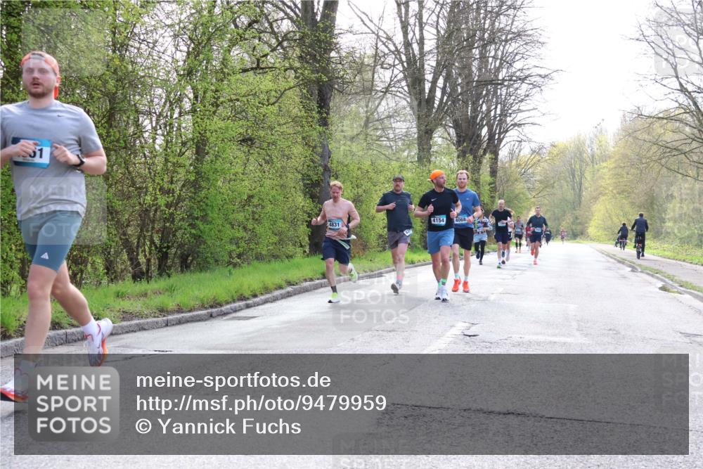 12.04.2026 - 45. Internationalen Wilhelmsburger Insellauf Yannick Fuchs http://msf.ph/oto/9479959 12.04.2026 10:18:42 Laufen 4831, 4154, 4068 meine-sportfotos.de