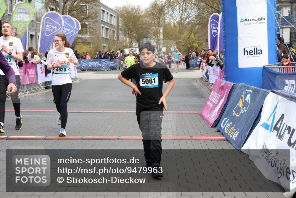 12.04.2026 - 45. Internationalen Wilhelmsburger Insellauf Strokosch-Dieckow http://msf.ph/oto/9479963 12.04.2026 13:00:10 Ziel 2006, 4096, 5081, 4623, 4620, 3999 meine-sportfotos.de