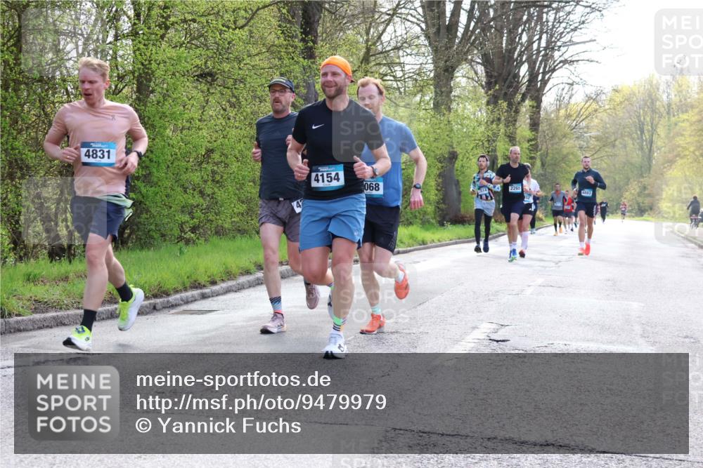 12.04.2026 - 45. Internationalen Wilhelmsburger Insellauf Yannick Fuchs http://msf.ph/oto/9479979 12.04.2026 10:18:44 Laufen 4831, 4154, 068, 2265, 4883 meine-sportfotos.de