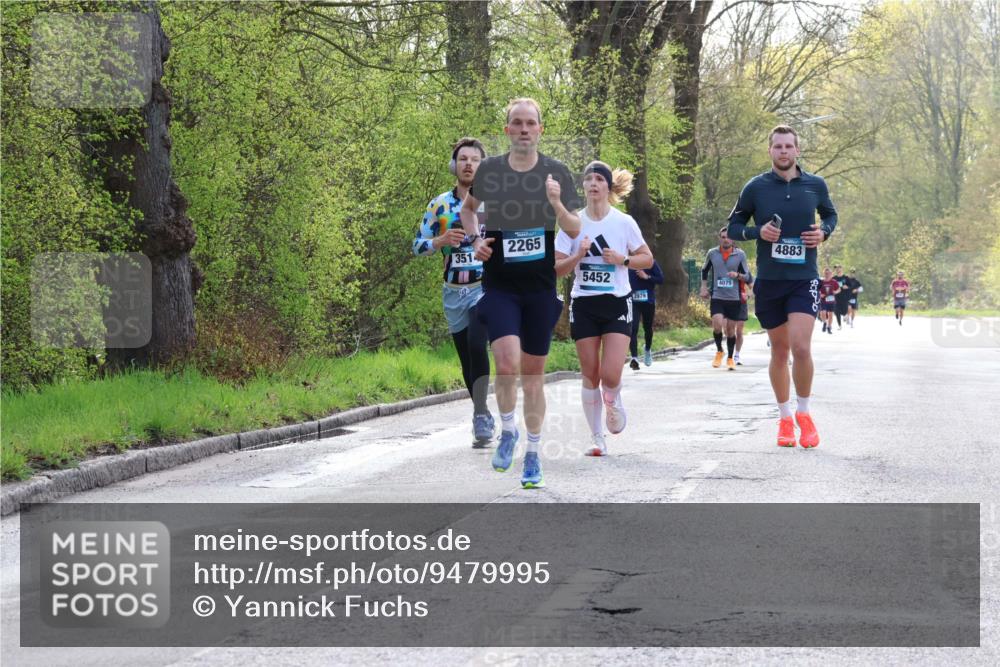 12.04.2026 - 45. Internationalen Wilhelmsburger Insellauf Yannick Fuchs http://msf.ph/oto/9479995 12.04.2026 10:18:46 Laufen 2265, 351, 5452, 2979, 4075, 4883 meine-sportfotos.de