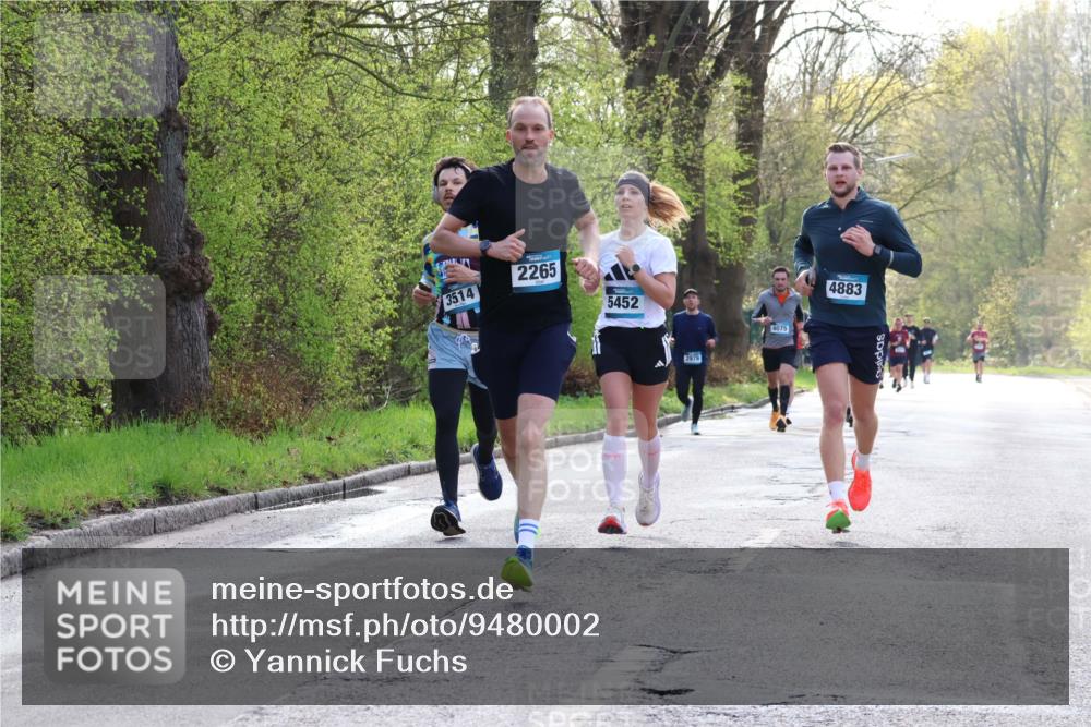 12.04.2026 - 45. Internationalen Wilhelmsburger Insellauf Yannick Fuchs http://msf.ph/oto/9480002 12.04.2026 10:18:46 Laufen 2265, 3514, 5452, 4075, 4883 meine-sportfotos.de