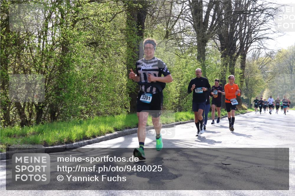 12.04.2026 - 45. Internationalen Wilhelmsburger Insellauf Yannick Fuchs http://msf.ph/oto/9480025 12.04.2026 10:30:35 Laufen  meine-sportfotos.de