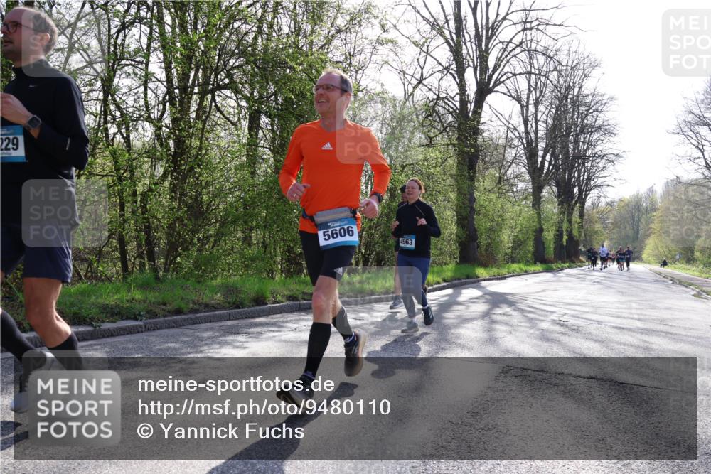 12.04.2026 - 45. Internationalen Wilhelmsburger Insellauf Yannick Fuchs http://msf.ph/oto/9480110 12.04.2026 10:30:39 Laufen  meine-sportfotos.de