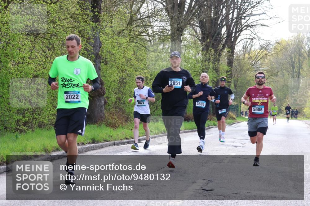 12.04.2026 - 45. Internationalen Wilhelmsburger Insellauf Yannick Fuchs http://msf.ph/oto/9480132 12.04.2026 10:19:05 Laufen 2022, 4027, 2851, 3585, 4994, 5585 meine-sportfotos.de