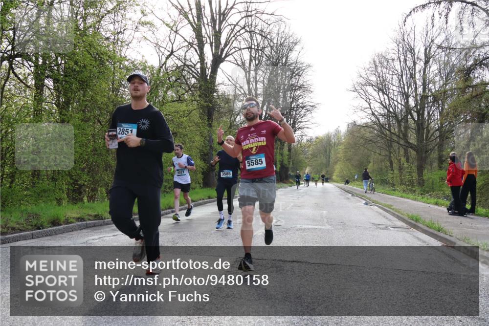 12.04.2026 - 45. Internationalen Wilhelmsburger Insellauf Yannick Fuchs http://msf.ph/oto/9480158 12.04.2026 10:19:08 Laufen 2851, 4027, 3585, 5585 meine-sportfotos.de