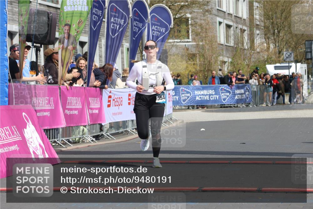 12.04.2026 - 45. Internationalen Wilhelmsburger Insellauf Strokosch-Dieckow http://msf.ph/oto/9480191 12.04.2026 11:52:26 Ziel 3544 meine-sportfotos.de
