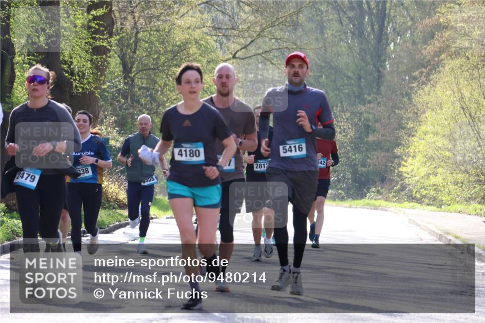 12.04.2026 - 45. Internationalen Wilhelmsburger Insellauf Yannick Fuchs http://msf.ph/oto/9480214 12.04.2026 10:30:46 Laufen  meine-sportfotos.de