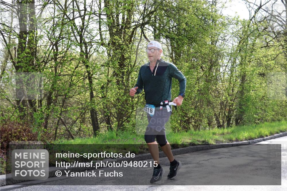 12.04.2026 - 45. Internationalen Wilhelmsburger Insellauf Yannick Fuchs http://msf.ph/oto/9480215 12.04.2026 10:19:19 Laufen 6316 meine-sportfotos.de