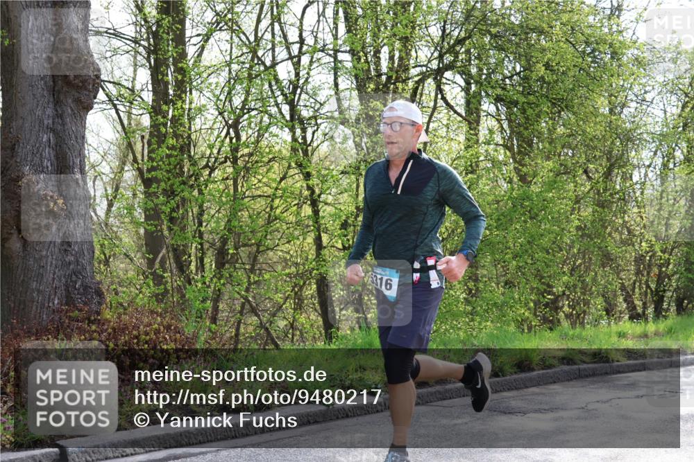 12.04.2026 - 45. Internationalen Wilhelmsburger Insellauf Yannick Fuchs http://msf.ph/oto/9480217 12.04.2026 10:19:19 Laufen 316 meine-sportfotos.de