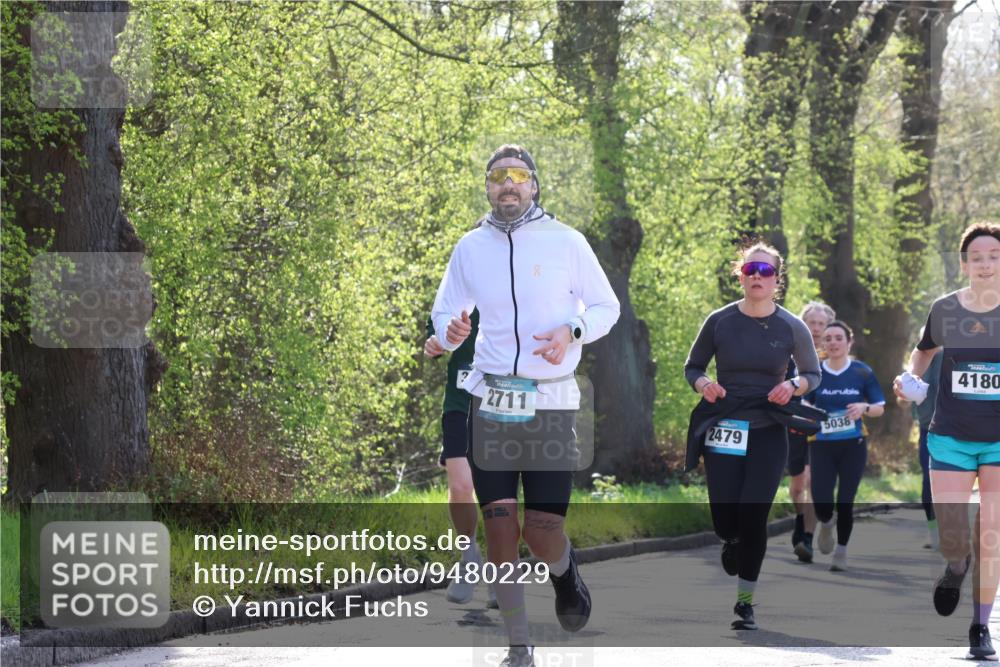 12.04.2026 - 45. Internationalen Wilhelmsburger Insellauf Yannick Fuchs http://msf.ph/oto/9480229 12.04.2026 10:30:47 Laufen  meine-sportfotos.de