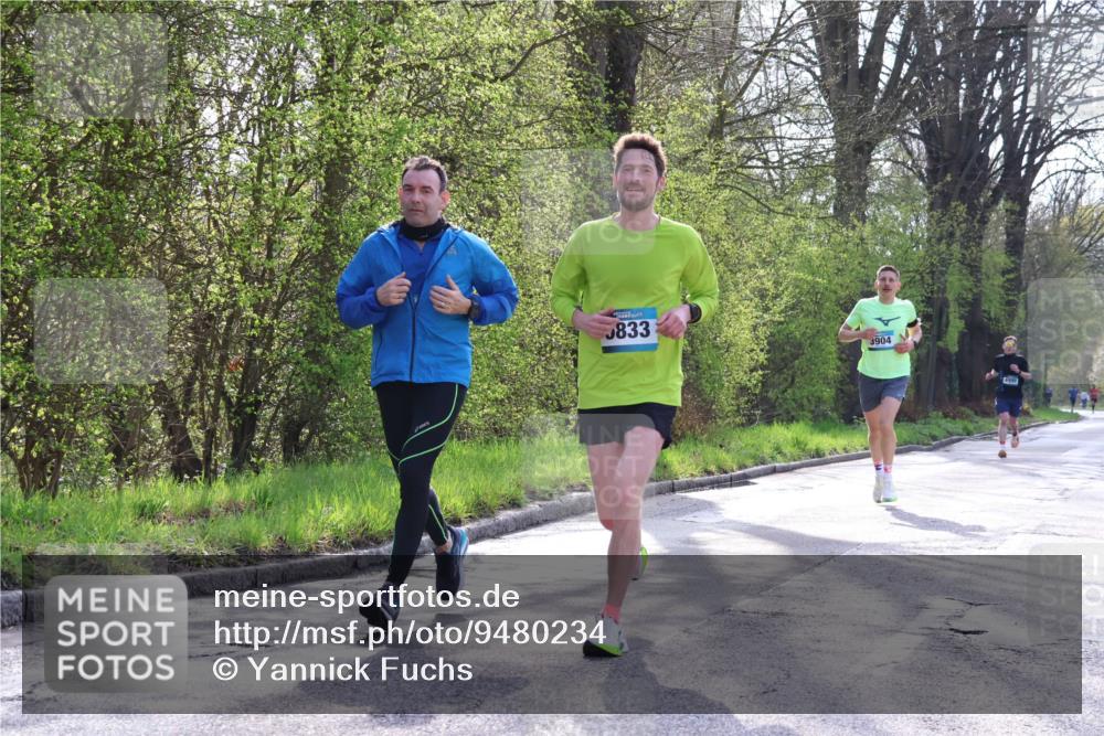 12.04.2026 - 45. Internationalen Wilhelmsburger Insellauf Yannick Fuchs http://msf.ph/oto/9480234 12.04.2026 10:19:21 Laufen 833, 3904, 4995 meine-sportfotos.de
