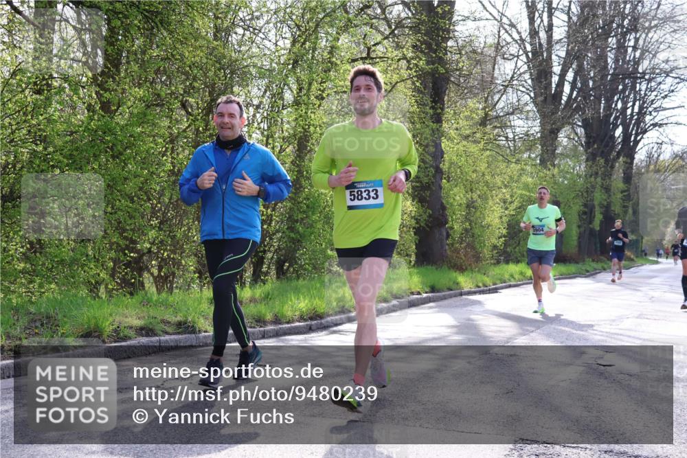 12.04.2026 - 45. Internationalen Wilhelmsburger Insellauf Yannick Fuchs http://msf.ph/oto/9480239 12.04.2026 10:19:21 Laufen 5833, 3904 meine-sportfotos.de