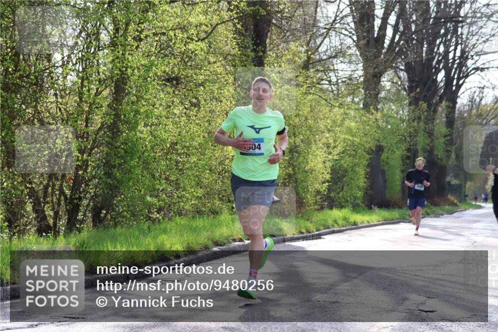 12.04.2026 - 45. Internationalen Wilhelmsburger Insellauf Yannick Fuchs http://msf.ph/oto/9480256 12.04.2026 10:19:23 Laufen 504, 4995 meine-sportfotos.de
