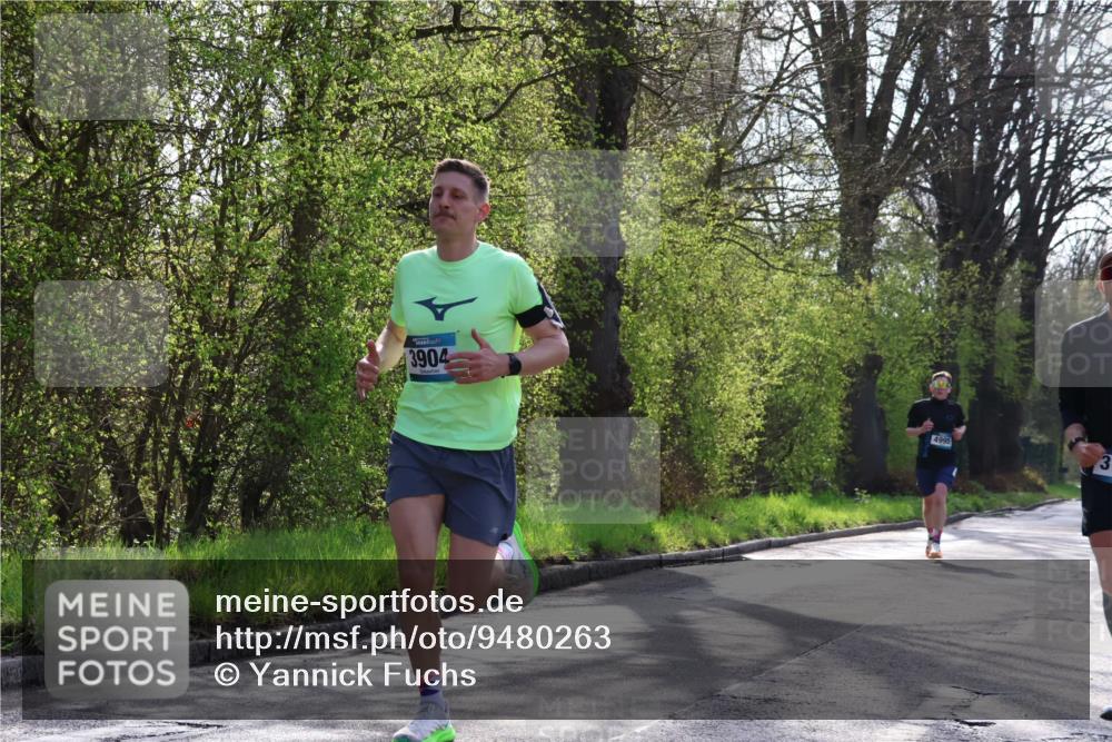 12.04.2026 - 45. Internationalen Wilhelmsburger Insellauf Yannick Fuchs http://msf.ph/oto/9480263 12.04.2026 10:19:24 Laufen 3904, 4995 meine-sportfotos.de