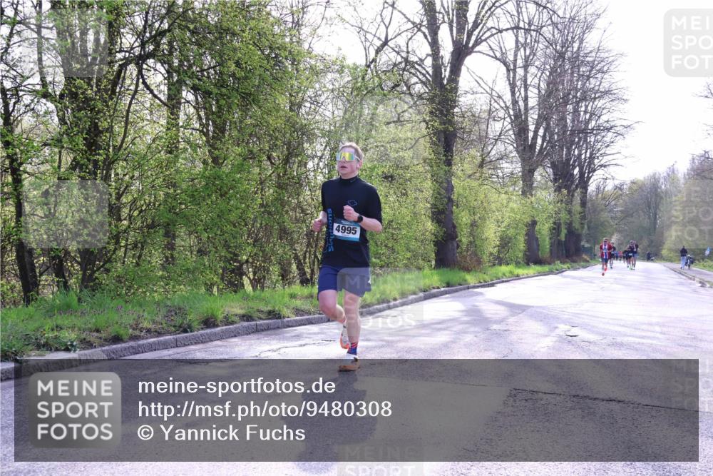 12.04.2026 - 45. Internationalen Wilhelmsburger Insellauf Yannick Fuchs http://msf.ph/oto/9480308 12.04.2026 10:19:28 Laufen 4995 meine-sportfotos.de