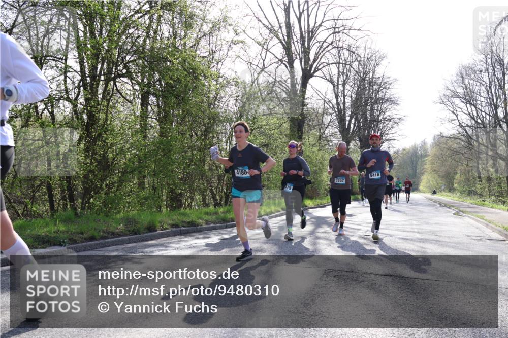 12.04.2026 - 45. Internationalen Wilhelmsburger Insellauf Yannick Fuchs http://msf.ph/oto/9480310 12.04.2026 10:30:51 Laufen  meine-sportfotos.de