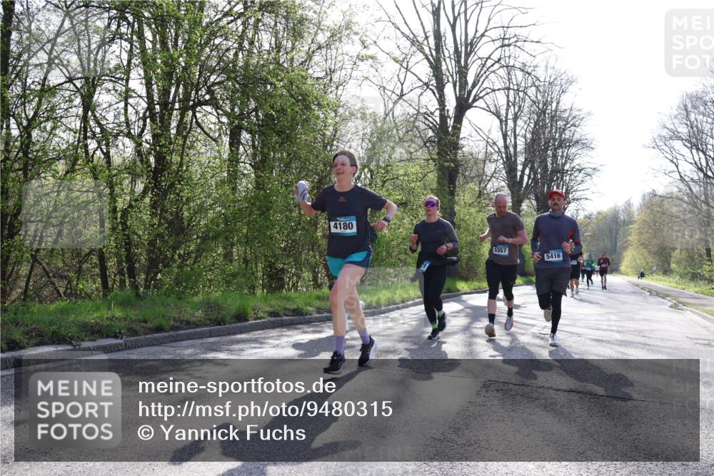 12.04.2026 - 45. Internationalen Wilhelmsburger Insellauf Yannick Fuchs http://msf.ph/oto/9480315 12.04.2026 10:30:51 Laufen  meine-sportfotos.de