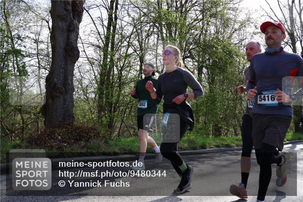 12.04.2026 - 45. Internationalen Wilhelmsburger Insellauf Yannick Fuchs http://msf.ph/oto/9480344 12.04.2026 10:30:53 Laufen  meine-sportfotos.de