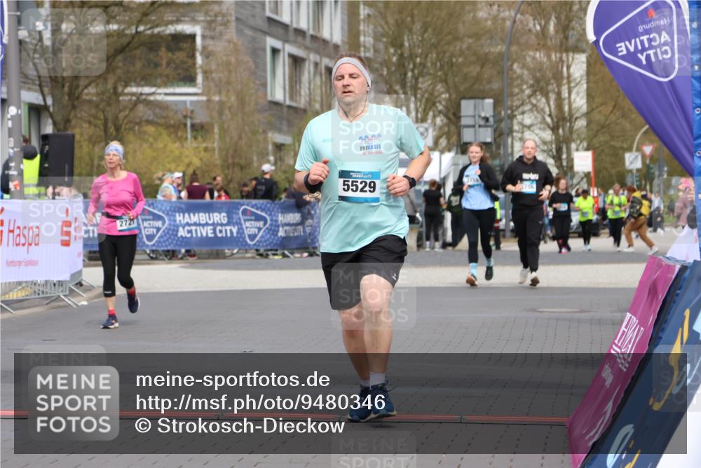 12.04.2026 - 45. Internationalen Wilhelmsburger Insellauf Strokosch-Dieckow http://msf.ph/oto/9480346 12.04.2026 13:27:17 Ziel  meine-sportfotos.de