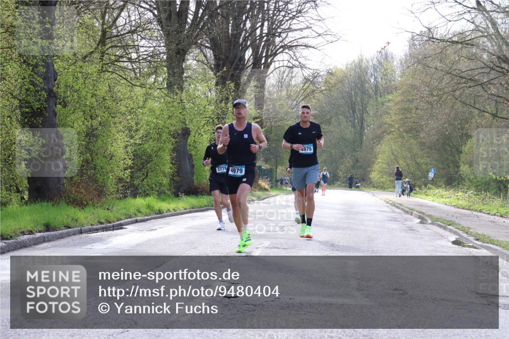 12.04.2026 - 45. Internationalen Wilhelmsburger Insellauf Yannick Fuchs http://msf.ph/oto/9480404 12.04.2026 10:19:39 Laufen 3778, 4979, 4975 meine-sportfotos.de