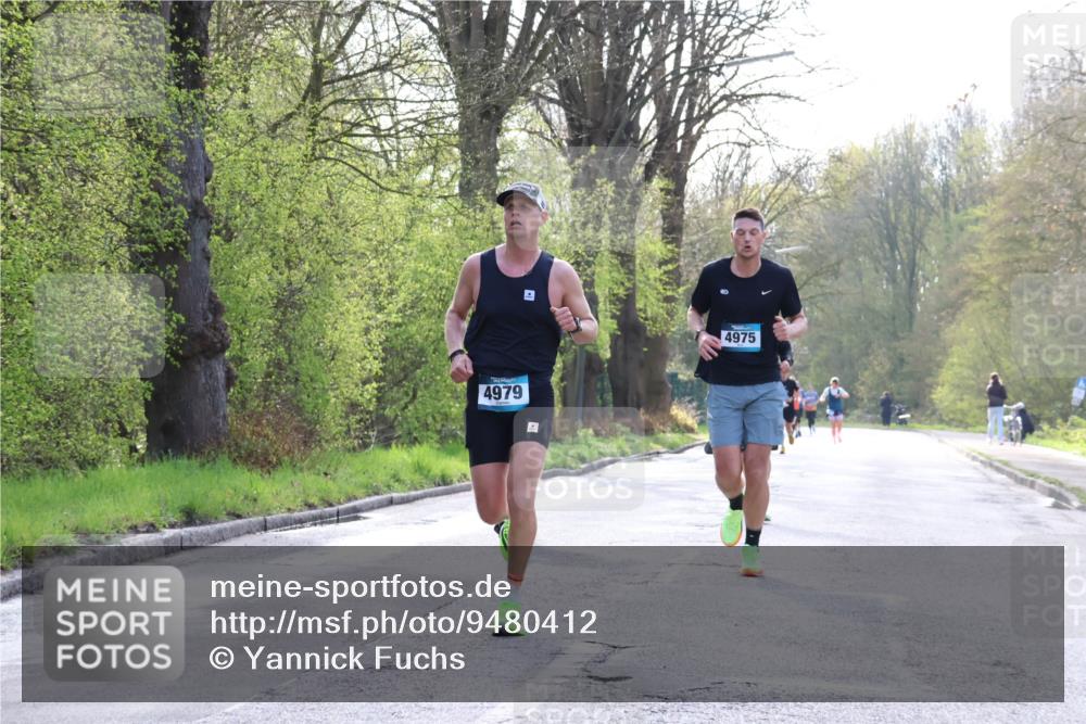 12.04.2026 - 45. Internationalen Wilhelmsburger Insellauf Yannick Fuchs http://msf.ph/oto/9480412 12.04.2026 10:19:40 Laufen 4979, 4975 meine-sportfotos.de