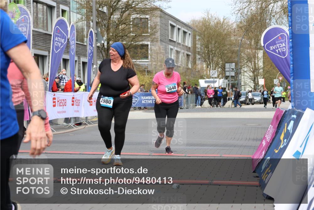 12.04.2026 - 45. Internationalen Wilhelmsburger Insellauf Strokosch-Dieckow http://msf.ph/oto/9480413 12.04.2026 13:27:04 Ziel 4124, 2980, 3640 meine-sportfotos.de
